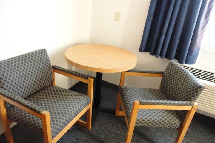 Room 21 of 35