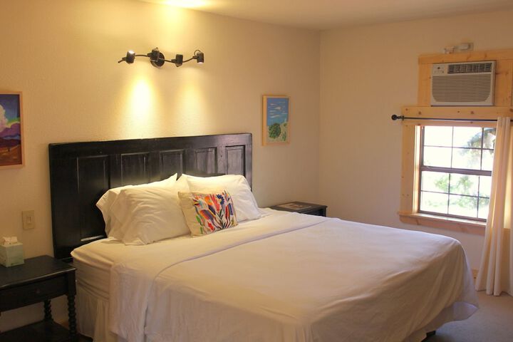 Room 19 of 80