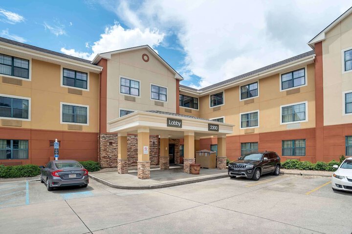 Hotel 4 of 27