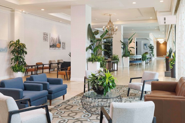 Hotel Interior 10 of 48