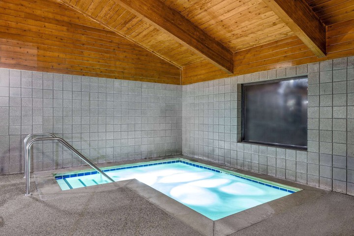 Pool 5 of 39