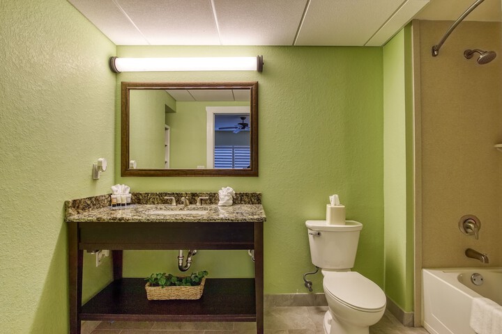 Harbourside Resort a New Hotel Collection Property