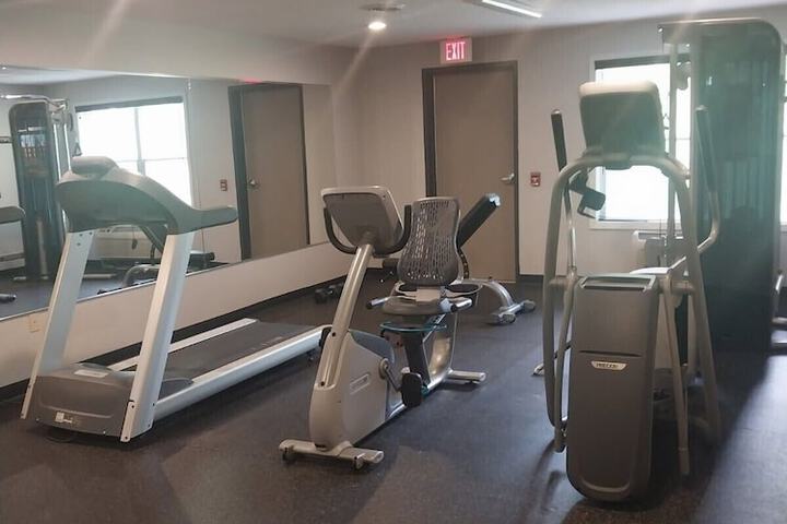 Country Inn & Suites by Radisson Platteville, WI