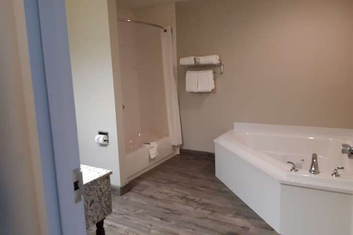 Room 12 of 15