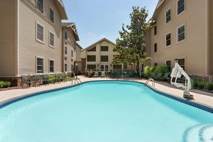 Hampton Inn & Suites Springdale