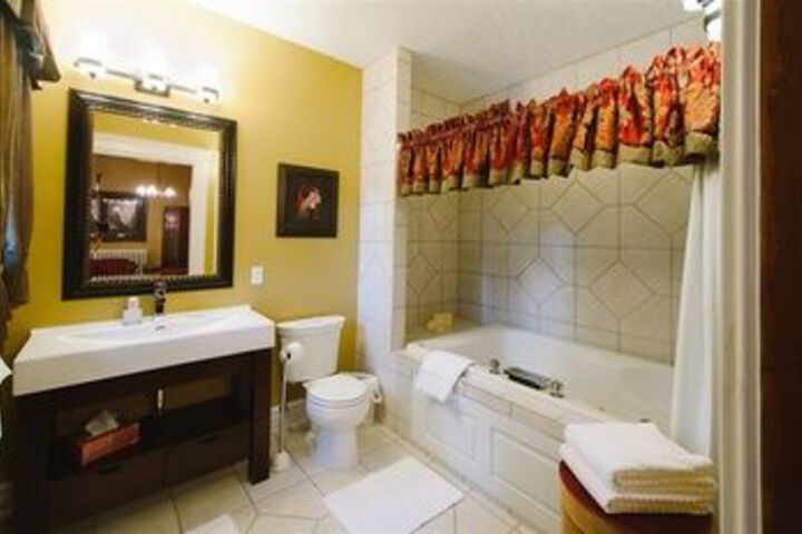Waller House Inn