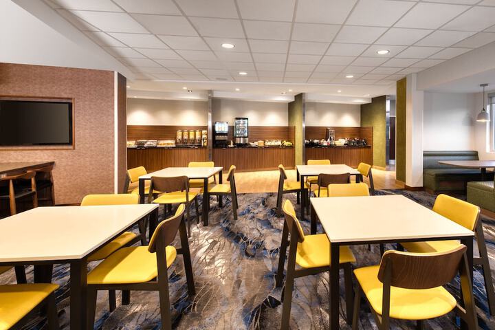 Fairfield Inn & Suites by Marriott Moncton