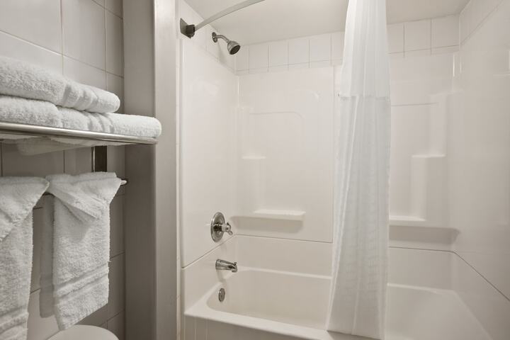 Room 20 of 32