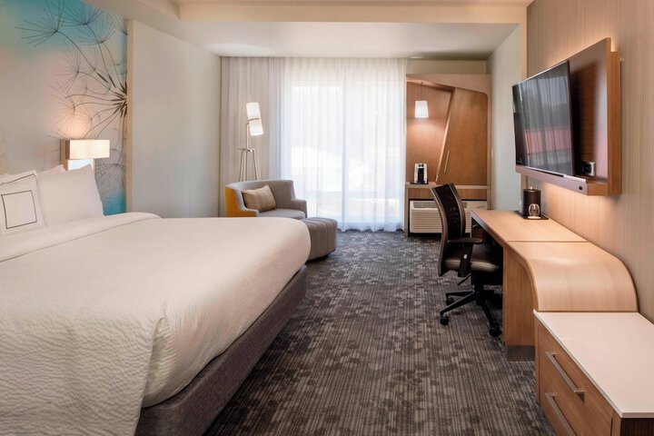 Room 17 of 73