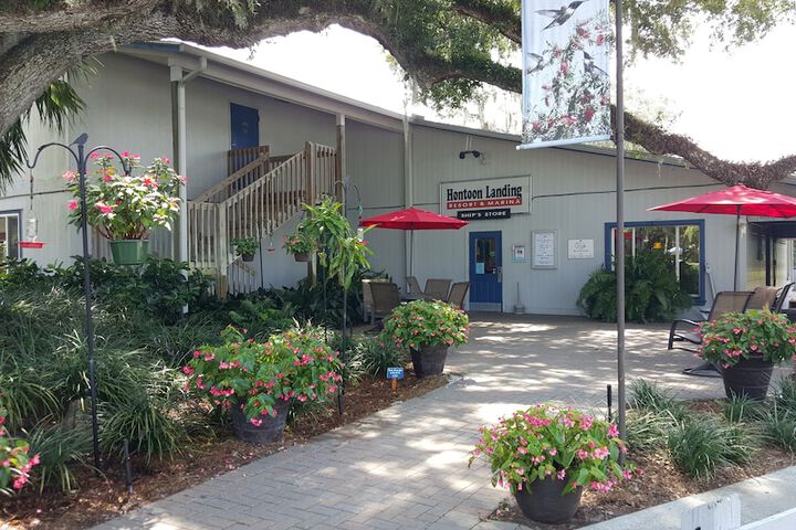 Hontoon Landing Resort & Marina