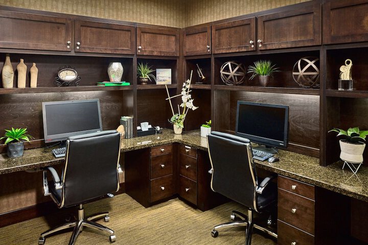 Business Center 43 of 43