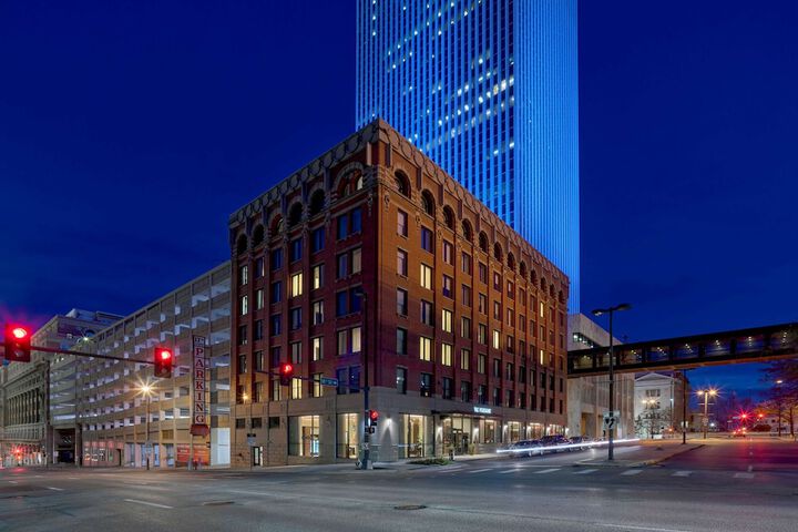 The Peregrine Omaha Downtown Curio Collection by Hilton
