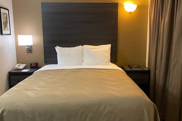 Quality Inn Branson - Hwy 76 Central