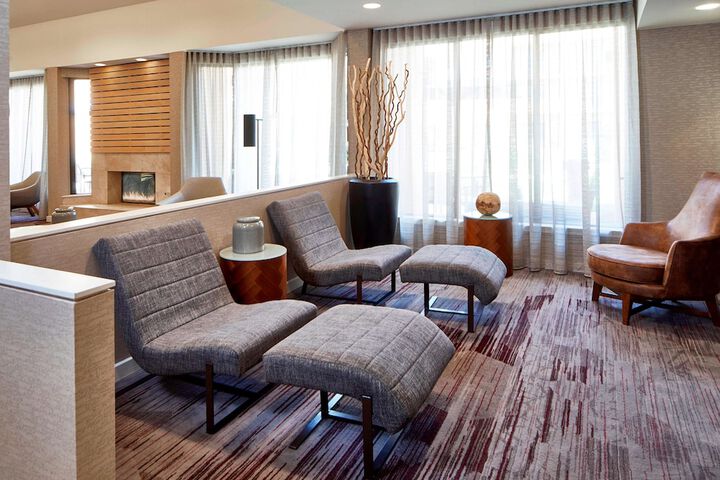 Hotel Interior 7 of 33