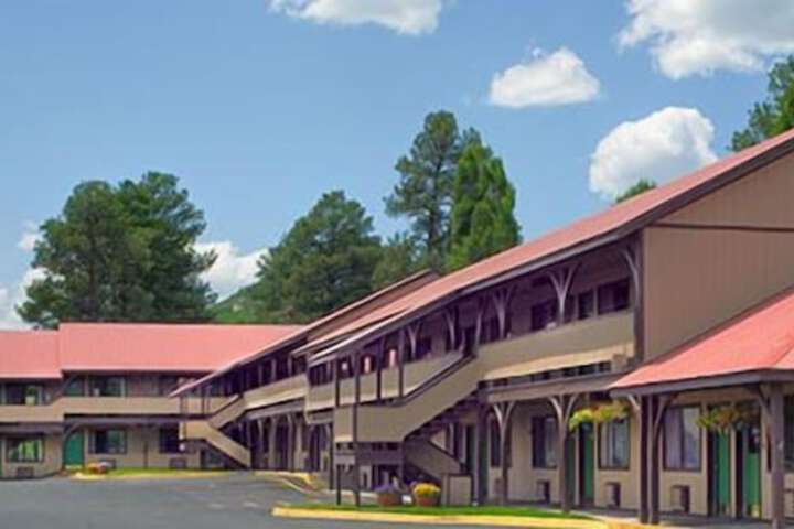 Hotel 6 of 27