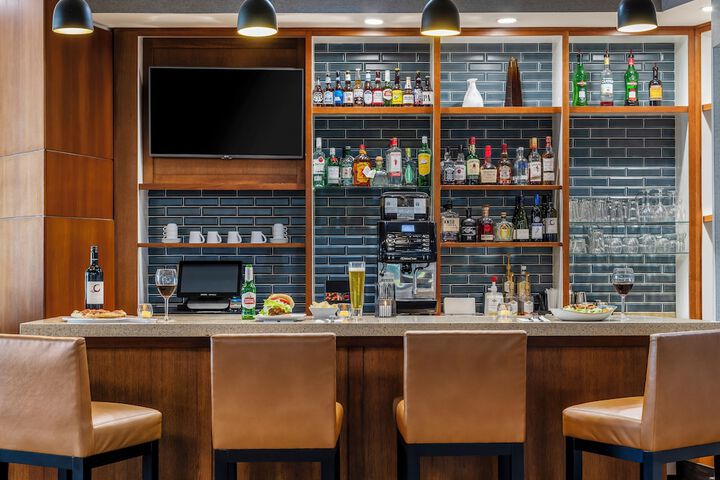 Hyatt Place Phoenix / Chandler-Fashion Center