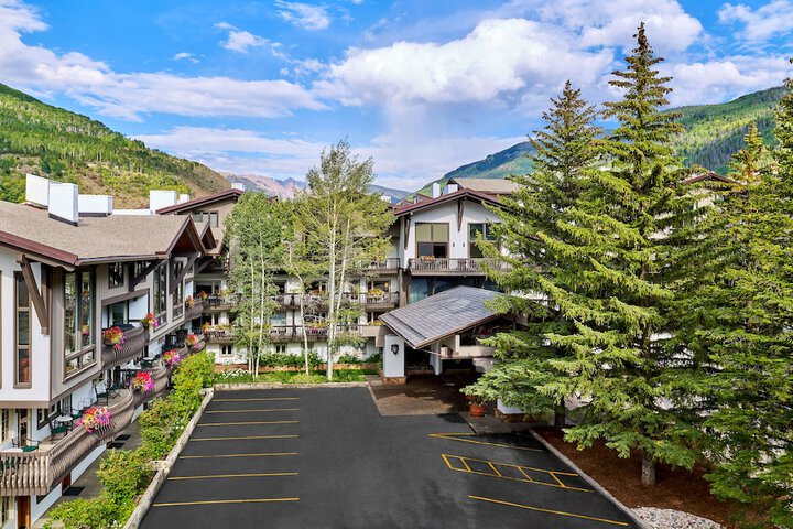 The Lodge at Vail a RockResort by Vail Resorts
