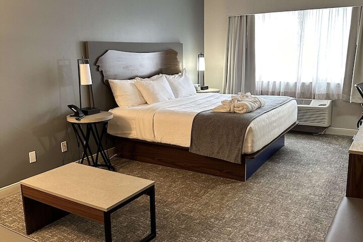 Room 34 of 54