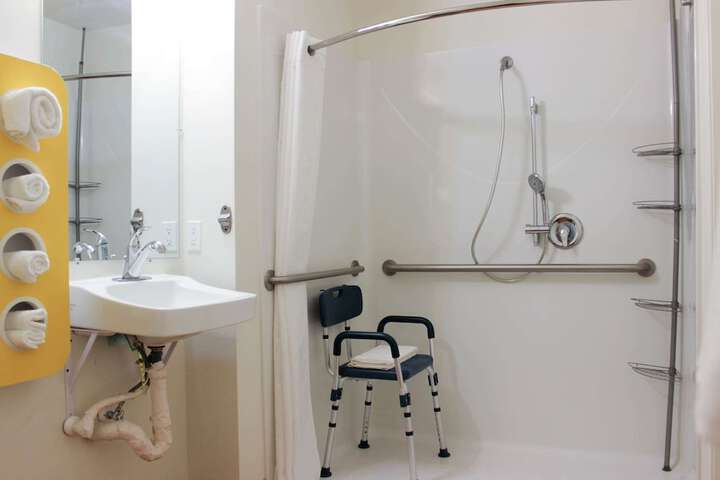Room 5 of 29