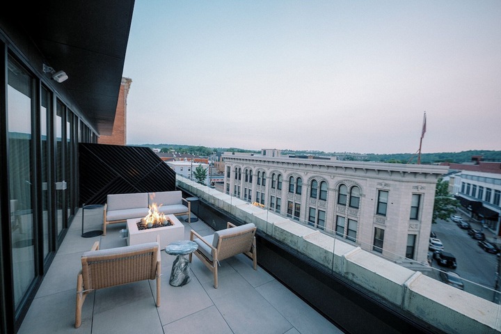 Terrace/Patio 108 of 110