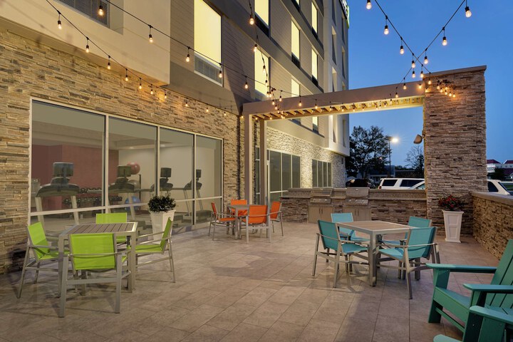Terrace/Patio 45 of 45