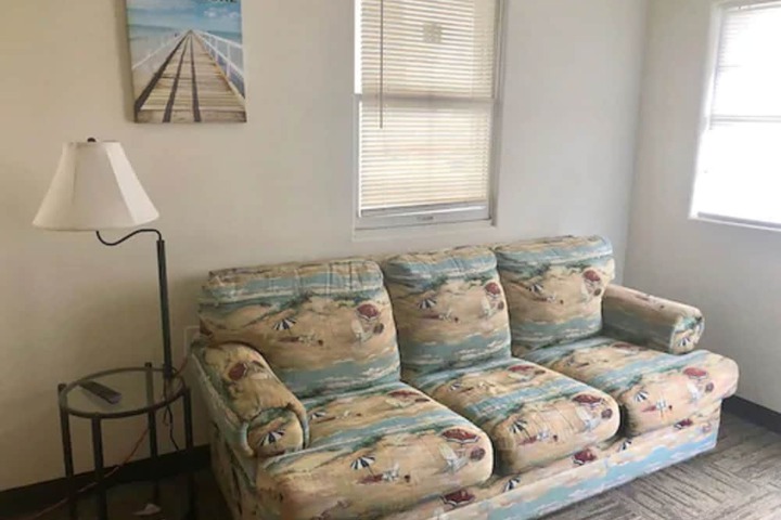 Room 18 of 31