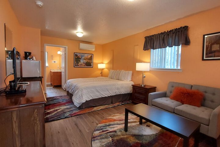 Room 19 of 60