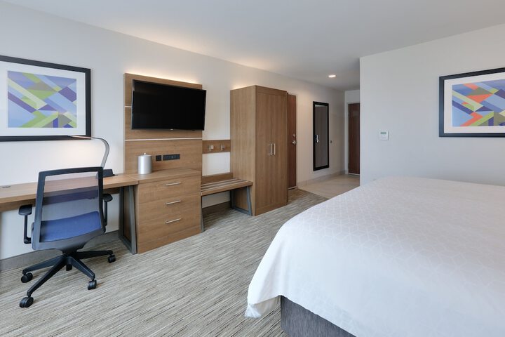 Room 18 of 57