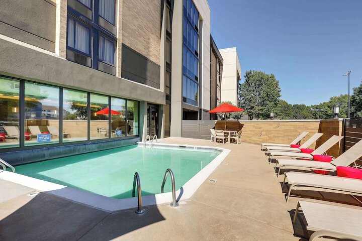 Pool 2 of 67