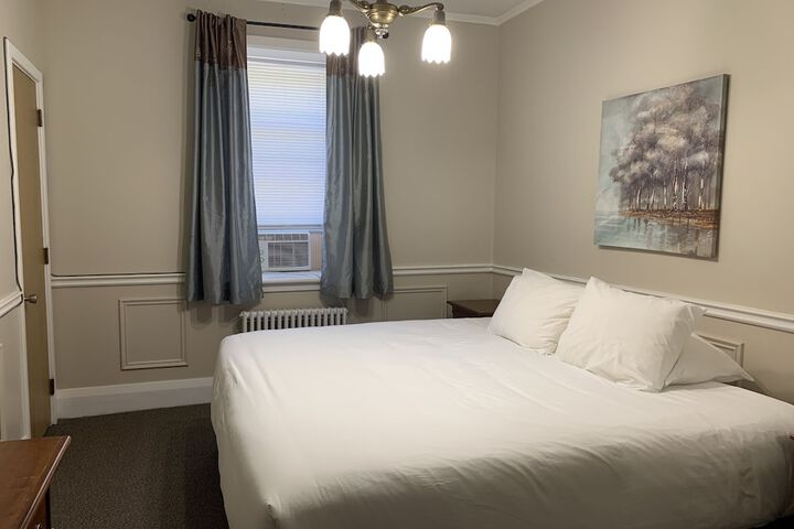 Room 63 of 104