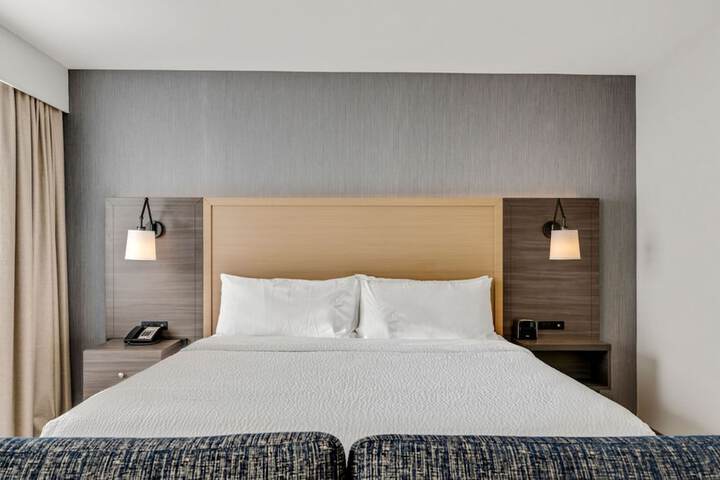 Room 42 of 134