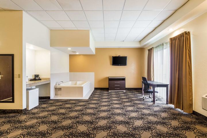 Room 21 of 56