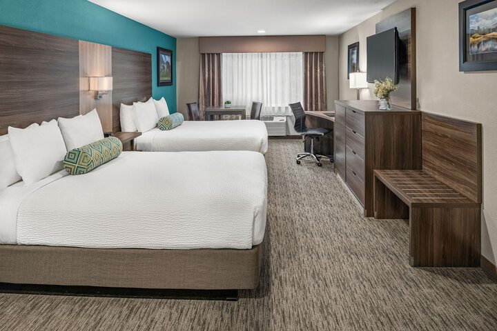 Yosemite Southgate Hotel & Suites