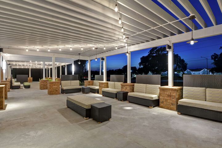 Terrace/Patio 44 of 48