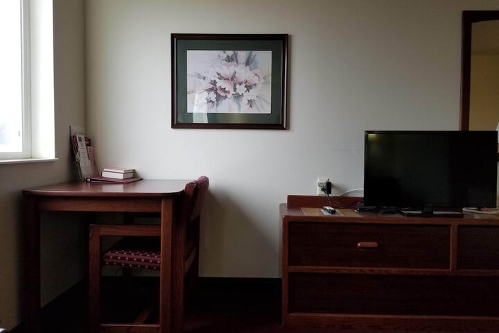 Room 148 of 232