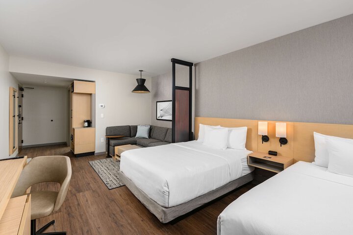 Hyatt Place Albany / Downtown