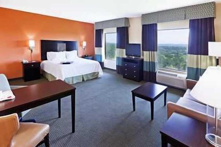 Room 17 of 45