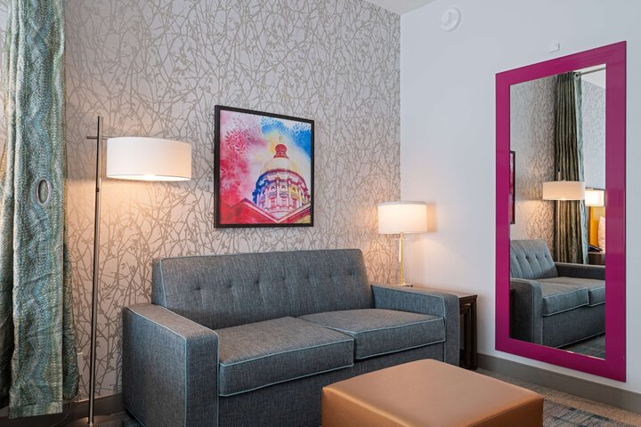Home2 Suites by Hilton Atlanta Airport College Park