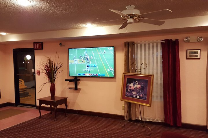 Hotel Interior 14 of 40