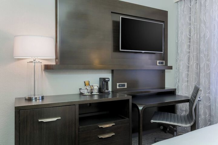 Room 14 of 31