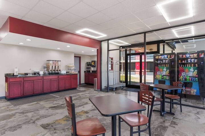 Econo Lodge Cave City