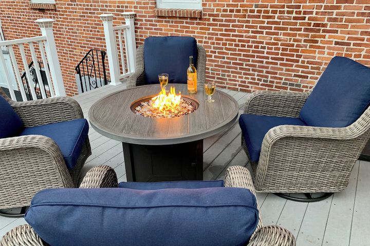 Sundeck 91 of 96