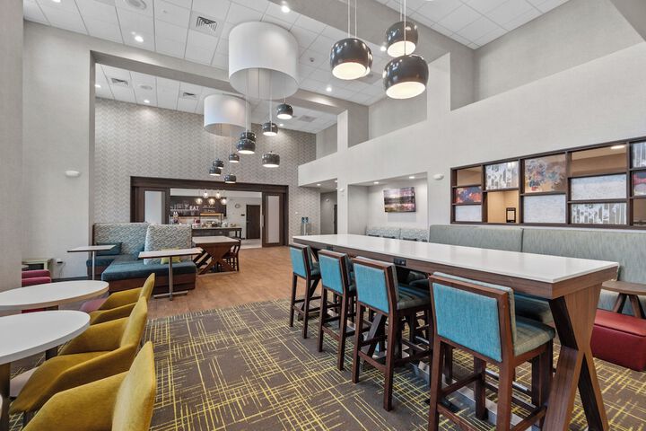 Hampton Inn Redmond Bend Airport OR