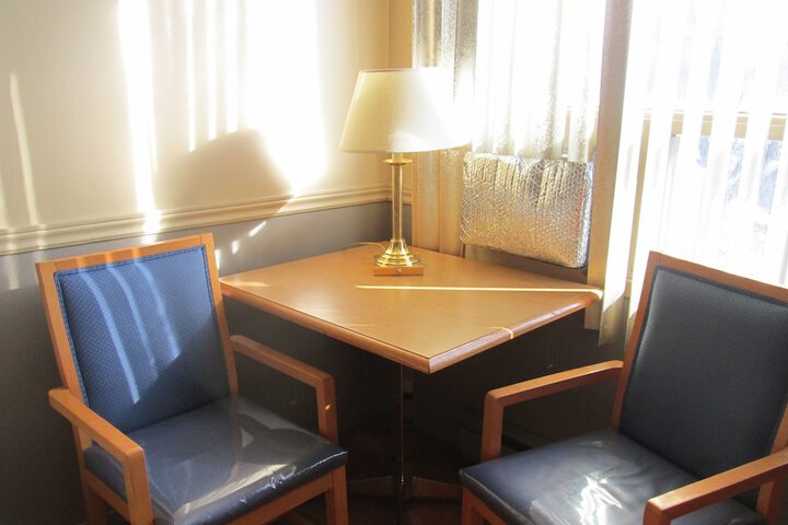 Room 8 of 22