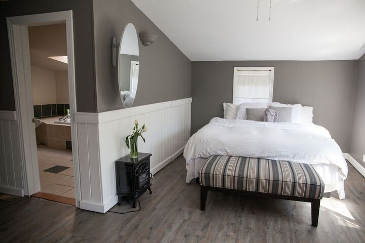Room 14 of 48