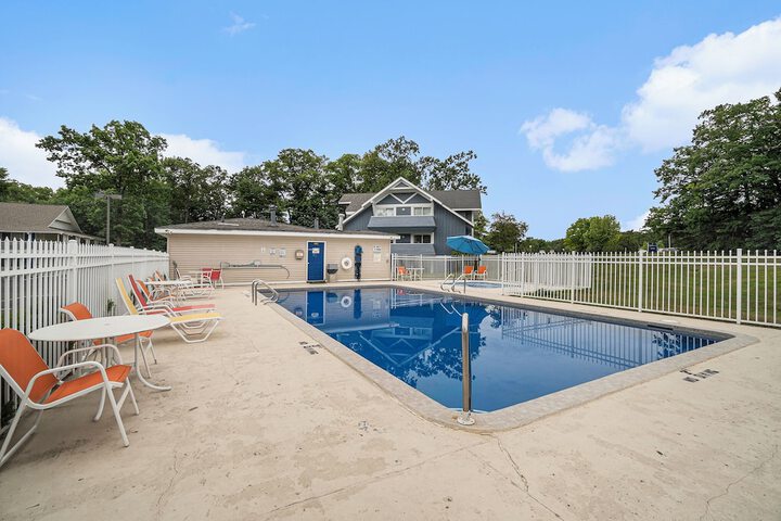 Pool 5 of 67