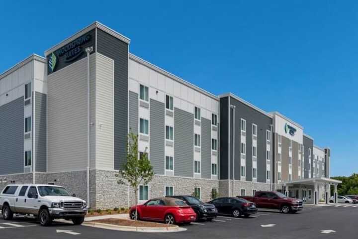 Hotel 3 of 13