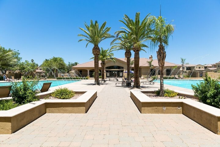 Pool 5 of 32
