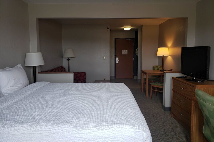 Room 39 of 63