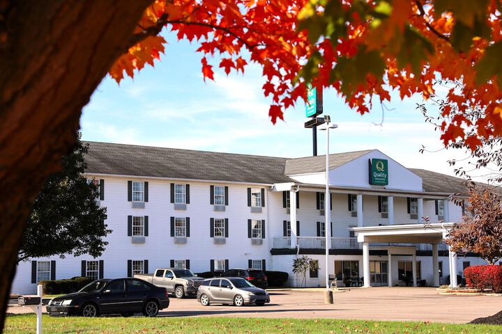Quality Inn & Suites Bellville - Mansfield